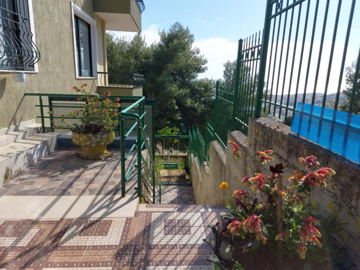 Villa Luiza Sarandë Eksteriør bilde